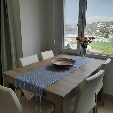 Two Storey With Sea View In A With Pool *
