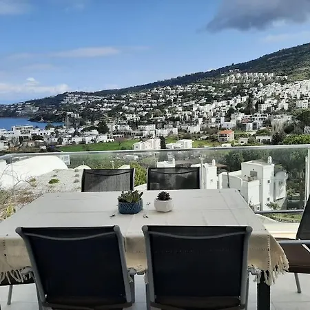 Two Storey With Sea View In A With Pool