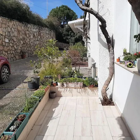 度假居 Two Storey With Sea View In A With Pool 博德鲁姆