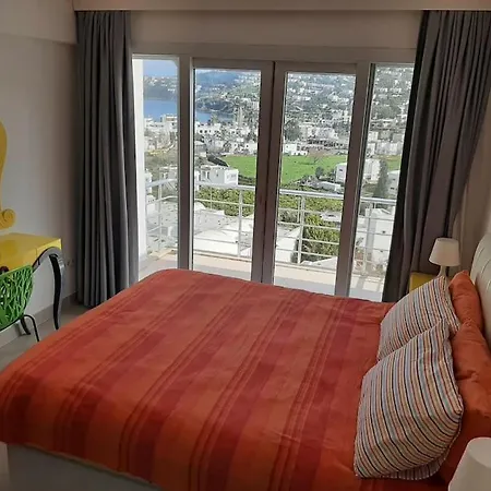 度假居 Two Storey With Sea View In A With Pool